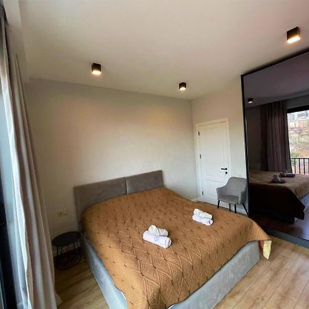 Modern Apart Old Tbilisi Center Экстерьер фото