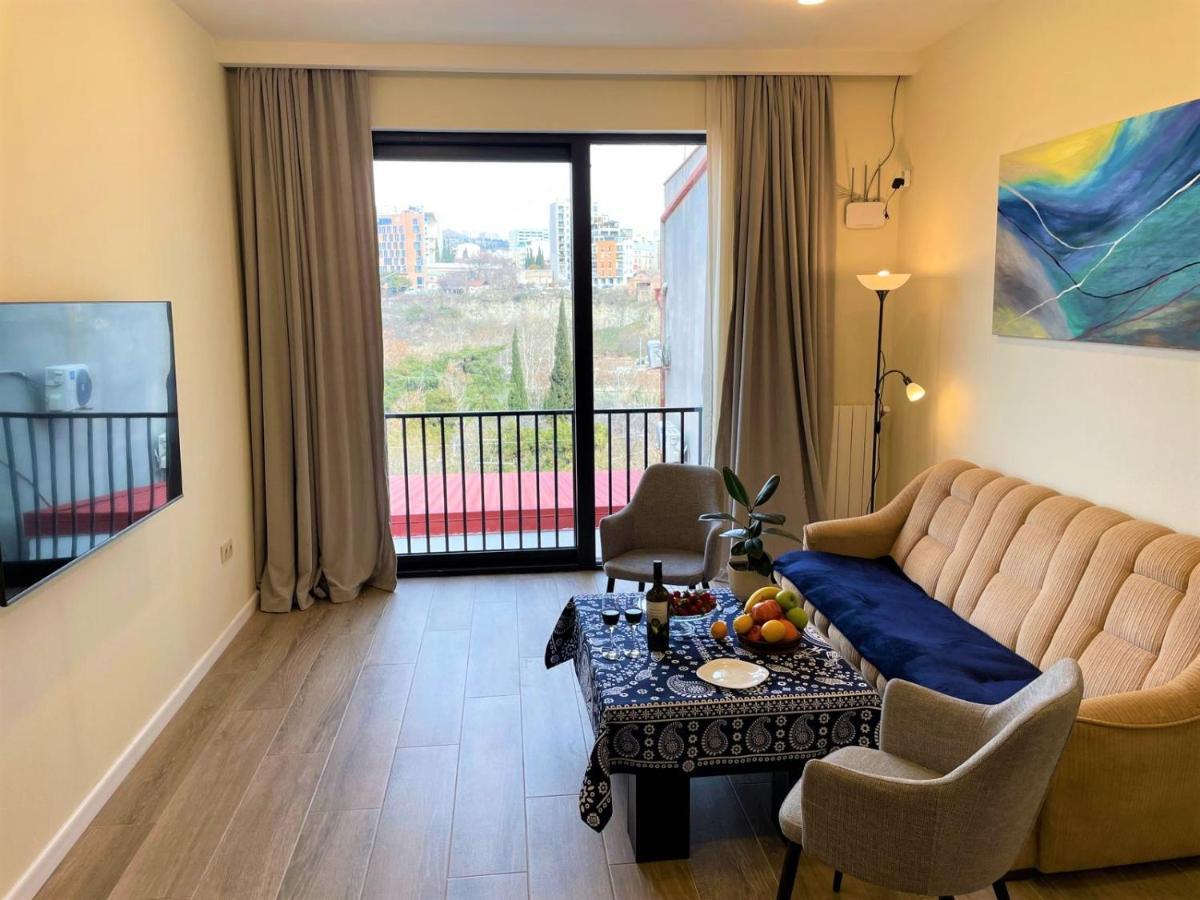 Modern Apart Old Tbilisi Center Экстерьер фото